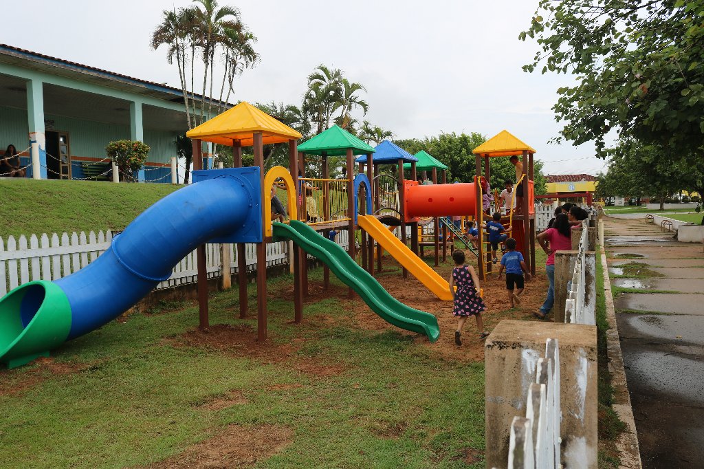 Parque infantil M-3a - Fabriurbanos Ltda